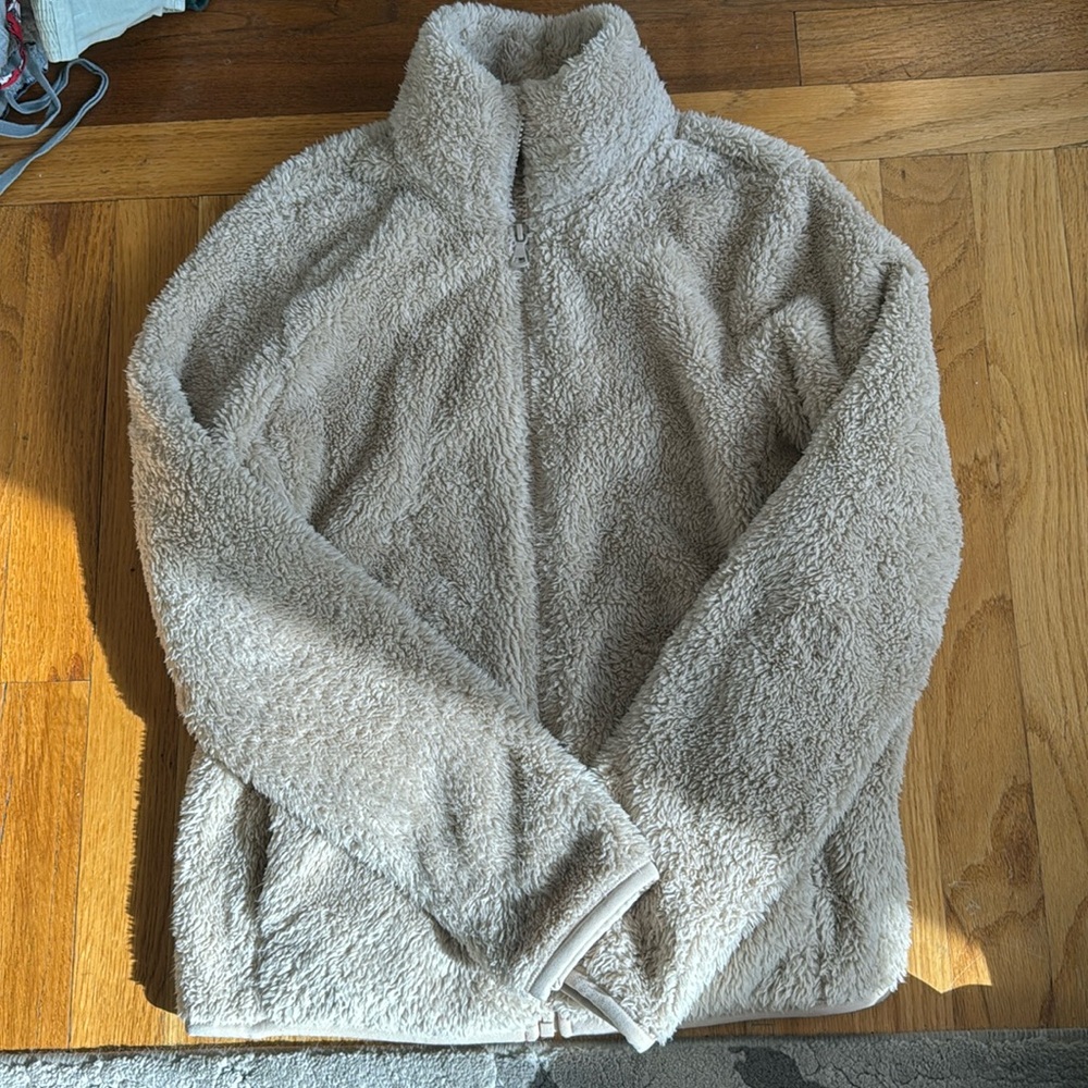 Light brown fuzzy zip up Uniqlo sweater/jacket
